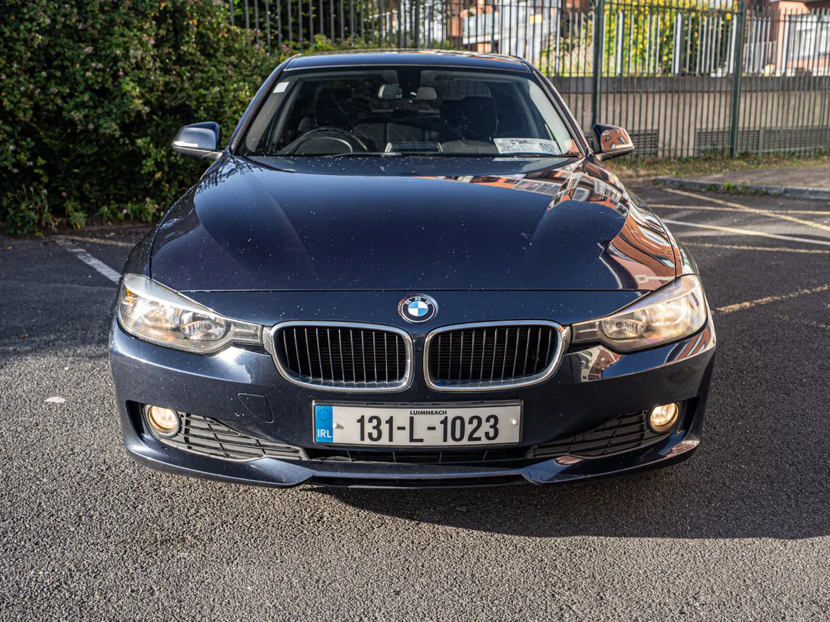 BMW 3-Series 2013 - Image 2