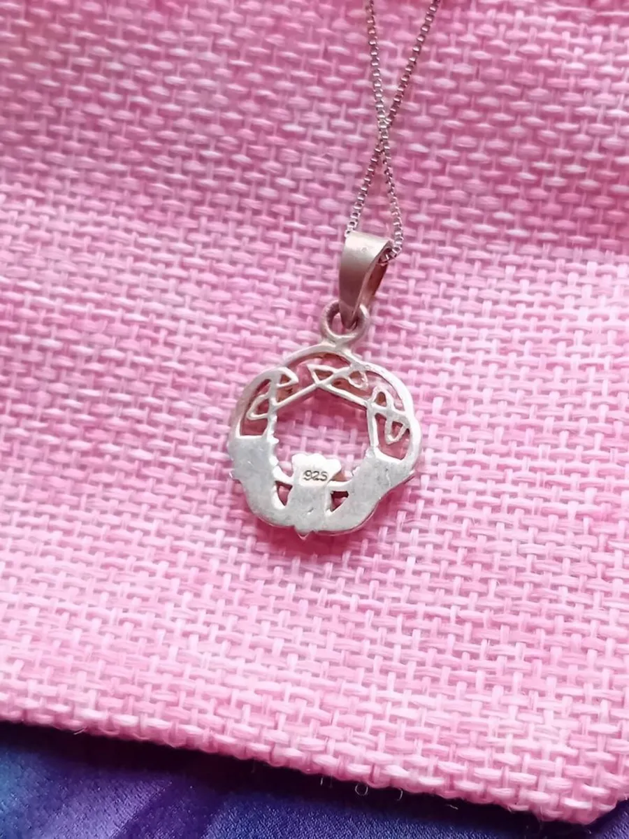 Vintage Irish Fully Hallmarked Silver Claddagh pen - Image 4