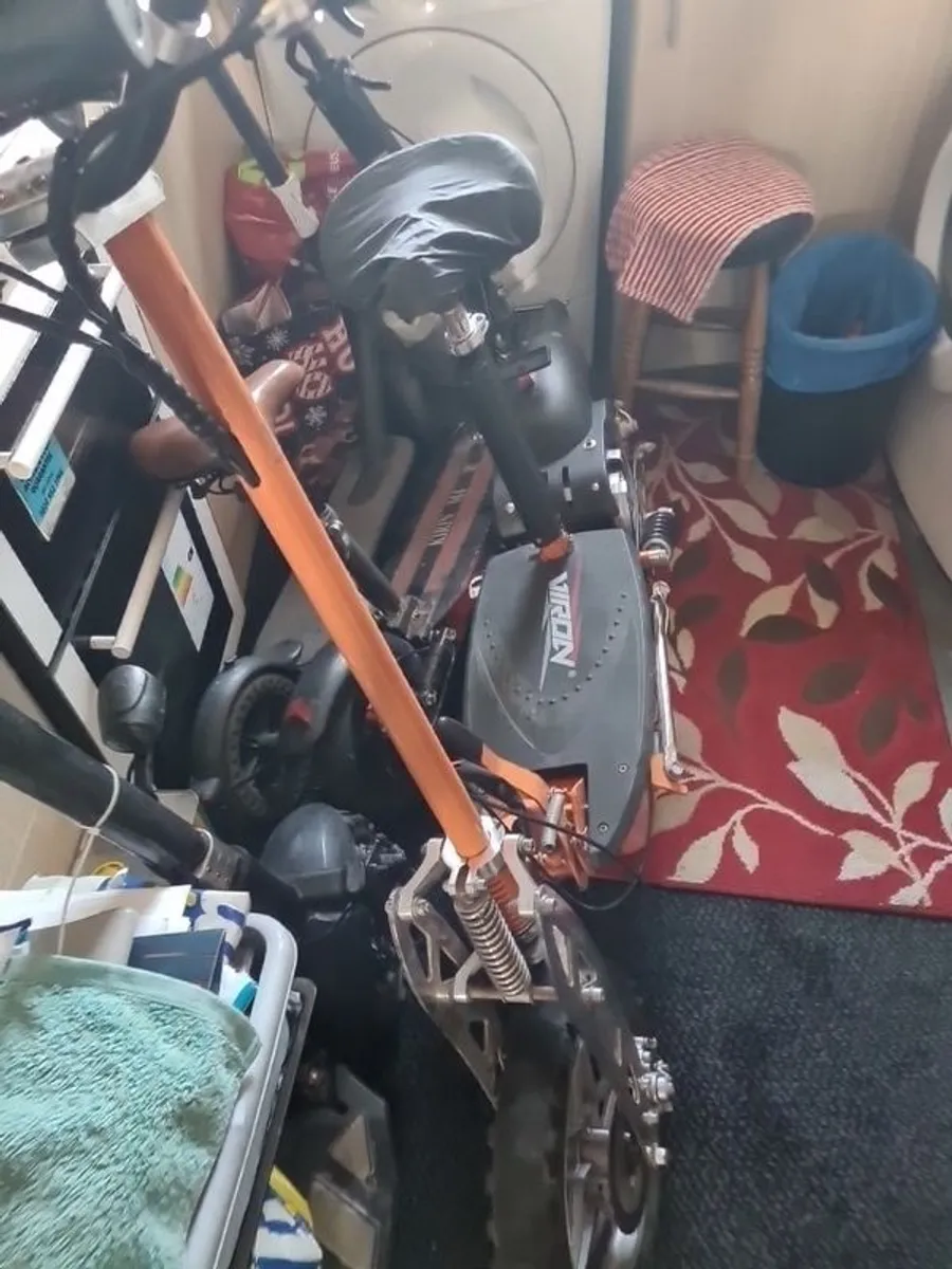 Scooters - Image 1