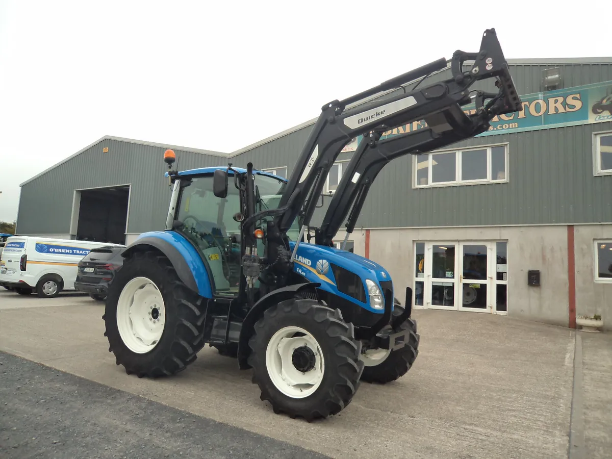 2015  New Holland T4.85 - Image 2