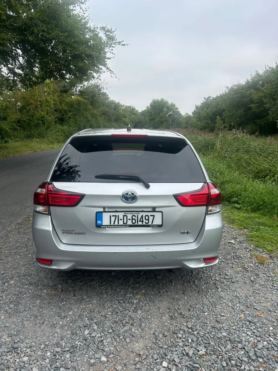 Toyota Corolla 2017 - Image 1
