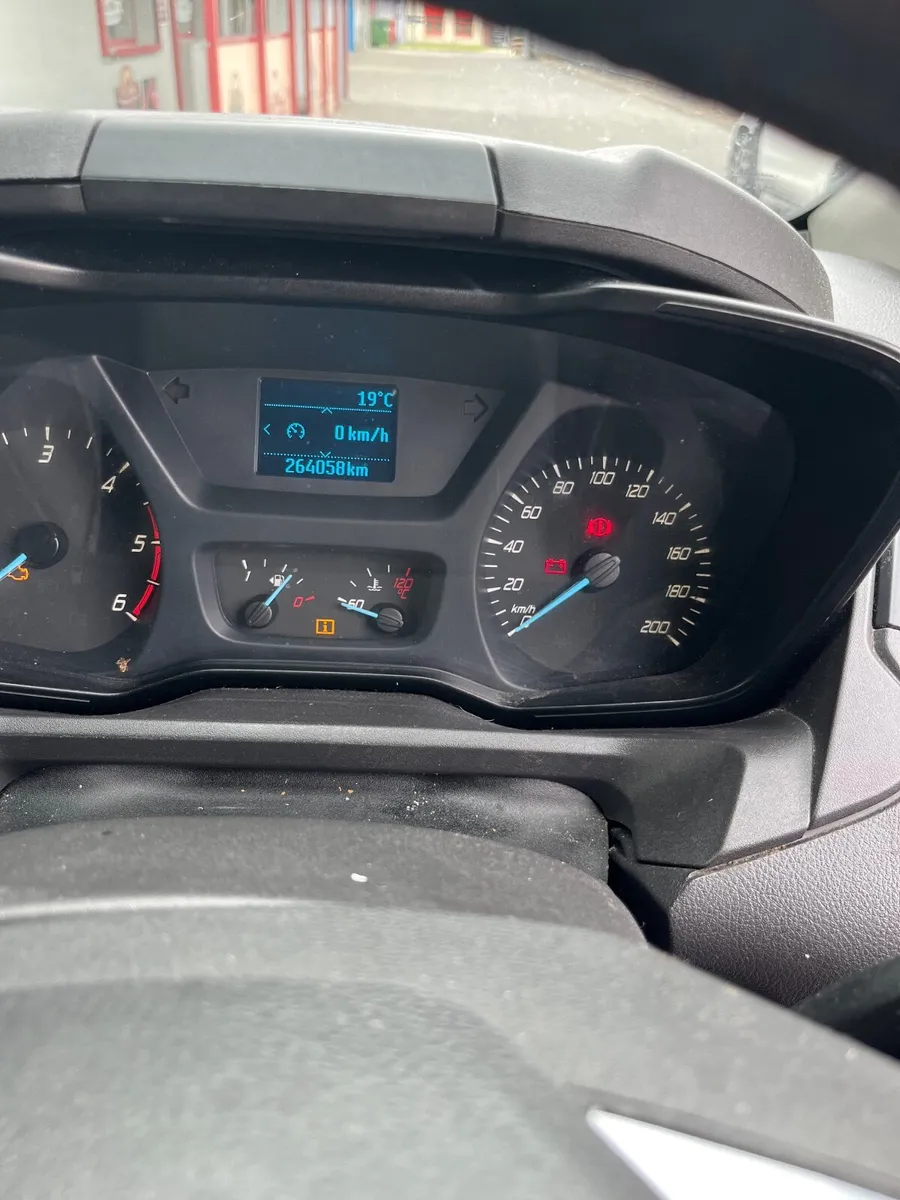 Ford Transit Custom 2018 - Image 1