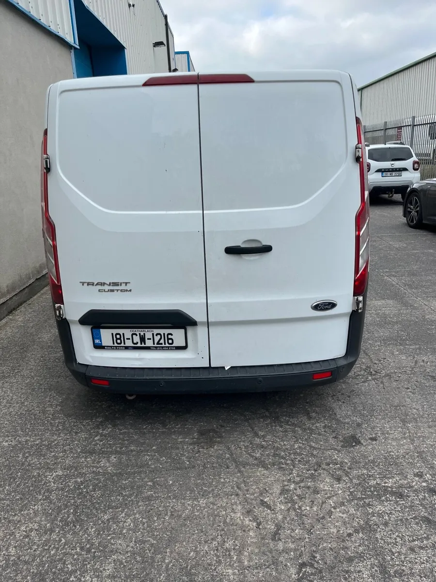Ford Transit Custom 2018 - Image 2