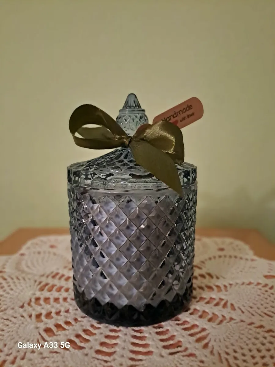 Soya handmade Candle Wild Cherrysaurus - Image 4