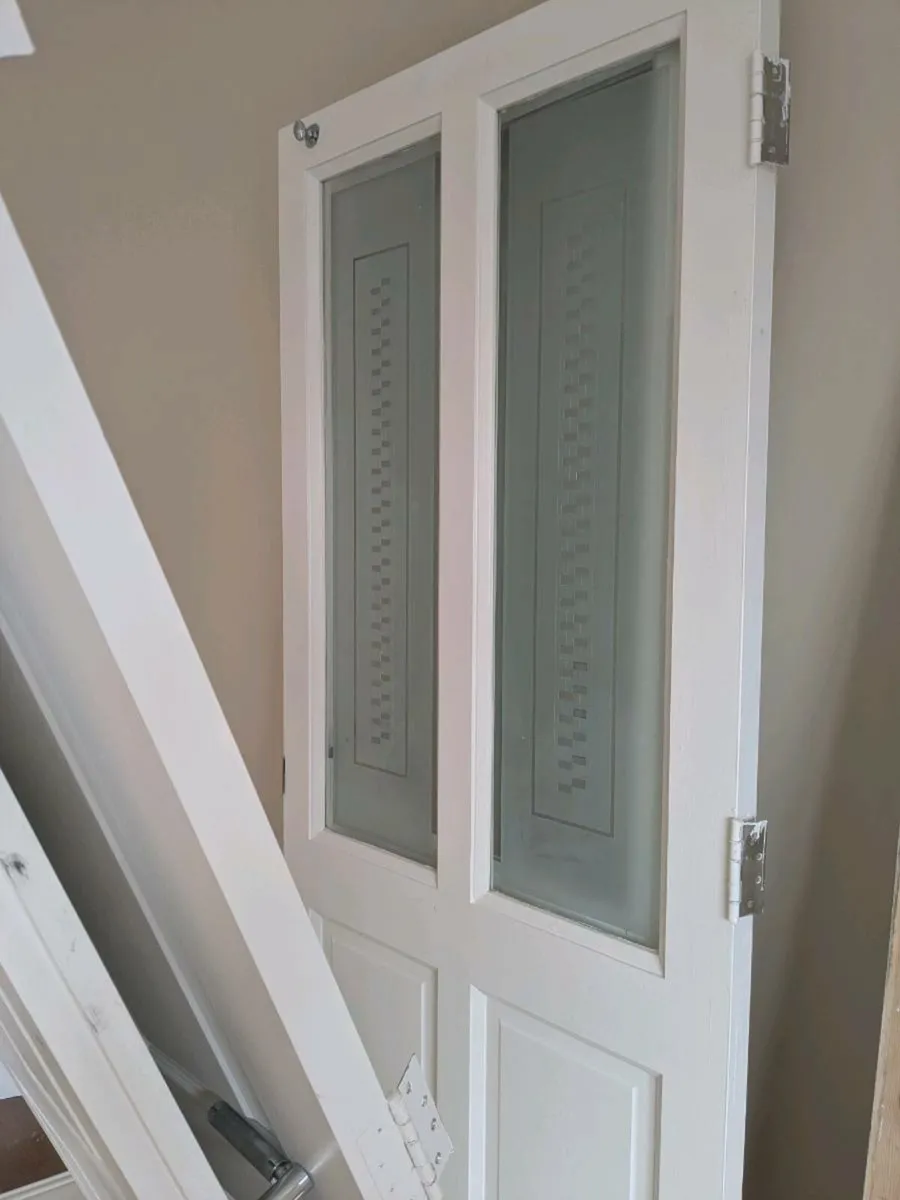 Internal Fire Doors with handles and hinges - Image 2