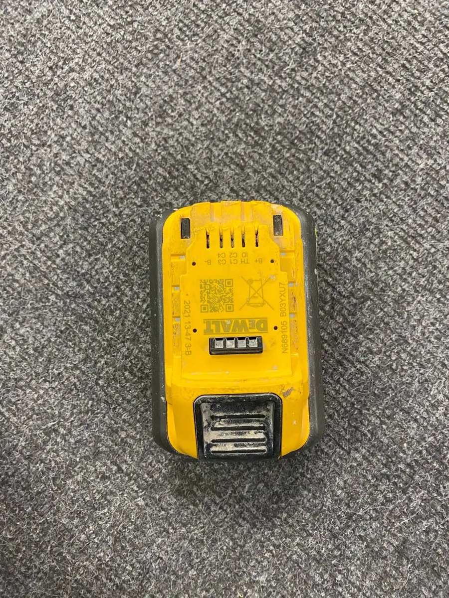 Dewalt 9Ah 18V/54V Battery - Image 2