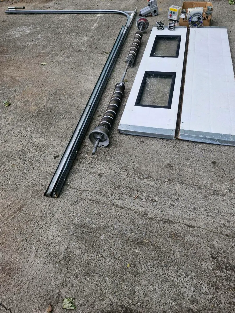 Industrial sectional door - Image 1