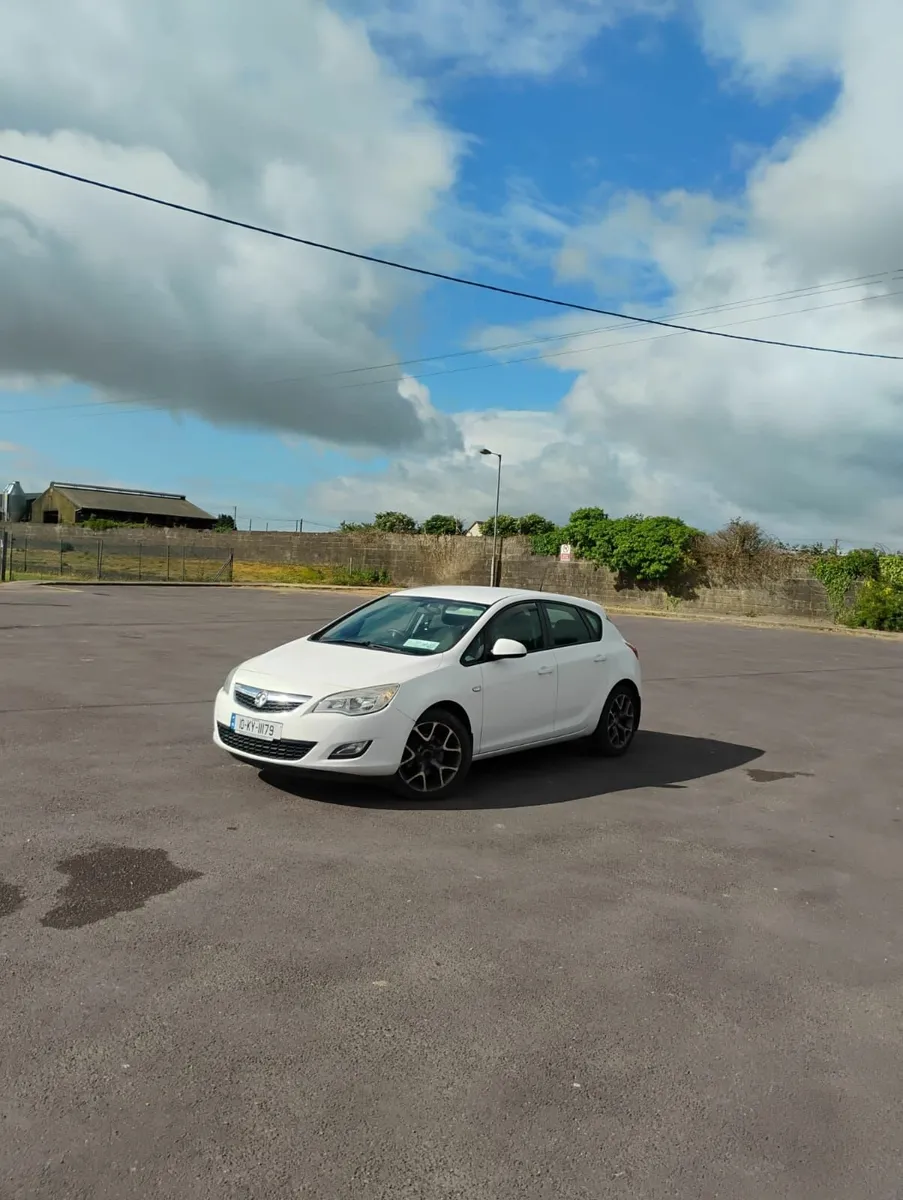 Vauxhall Astra 2010 - Image 4
