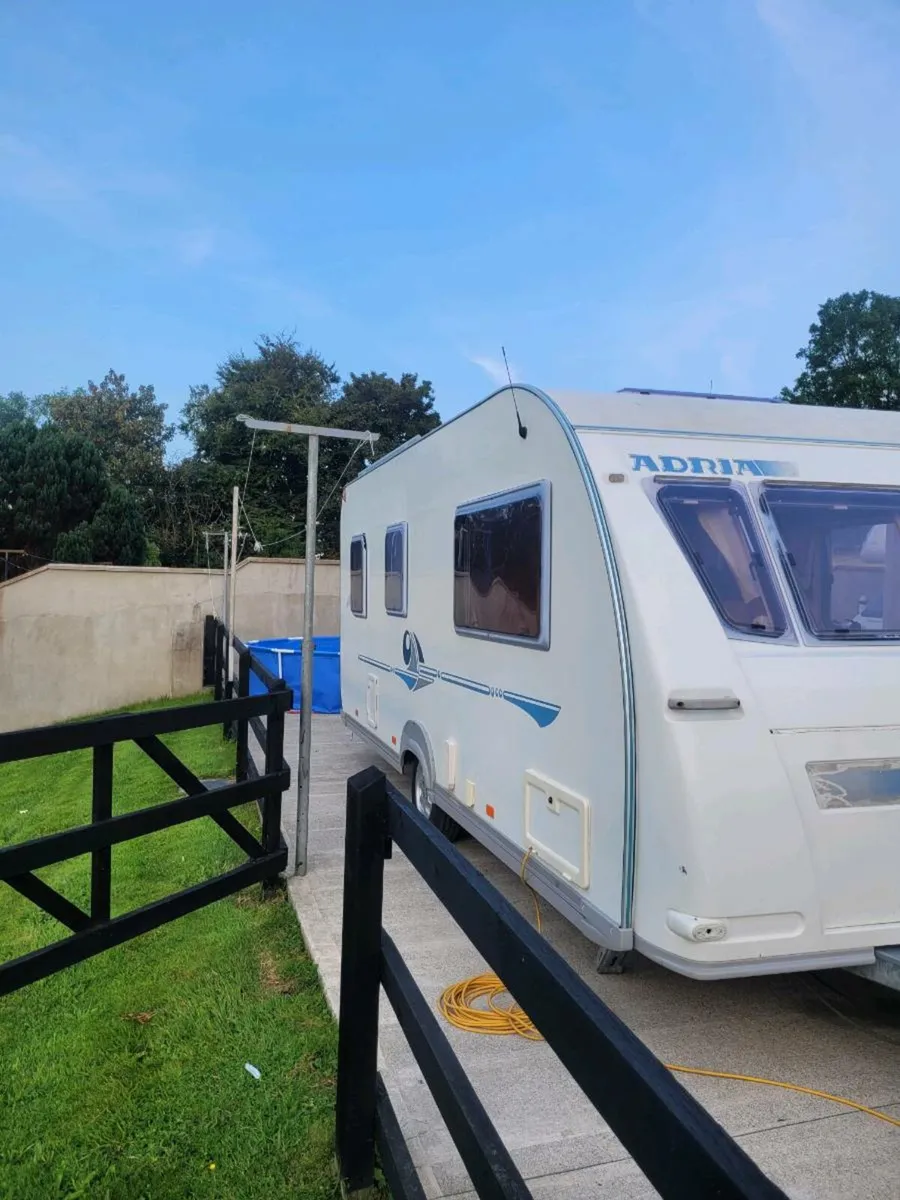 Adria Touring Caravan 5 berth. - Image 4