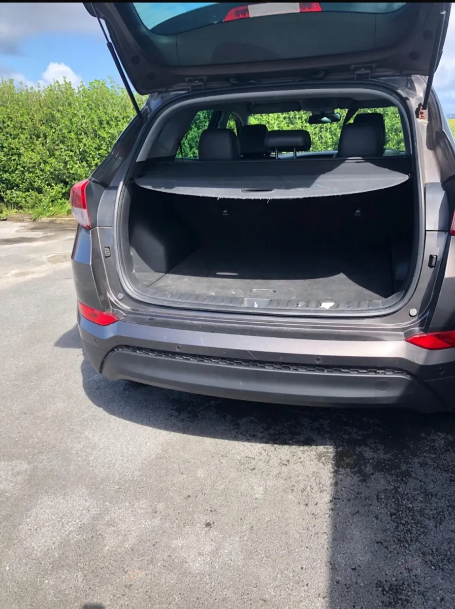 Hyundai Tucson 2016 - Image 2