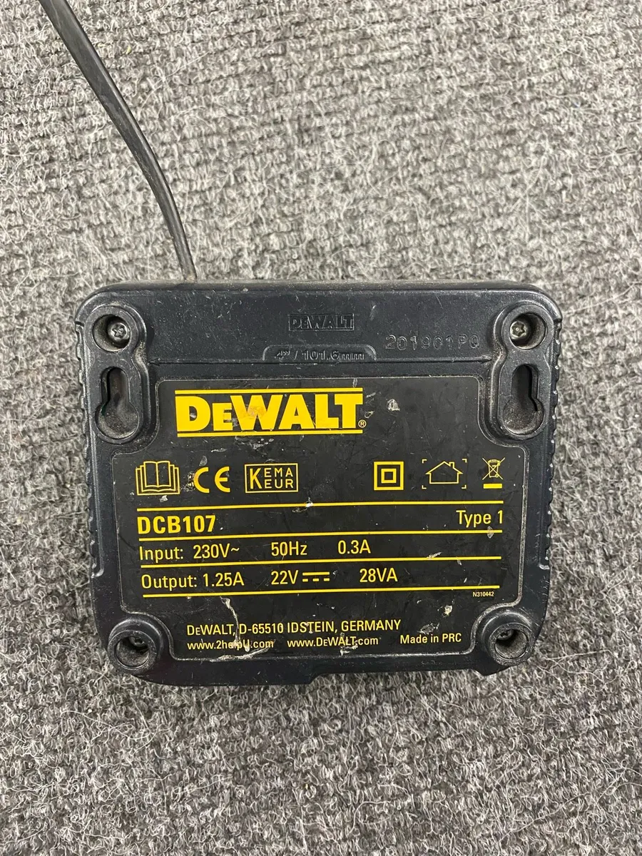 Dewalt Battery Charger - Image 2