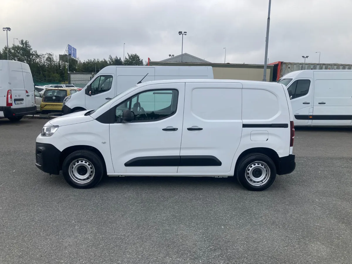 Citroen Berlingo 2021 - Image 4
