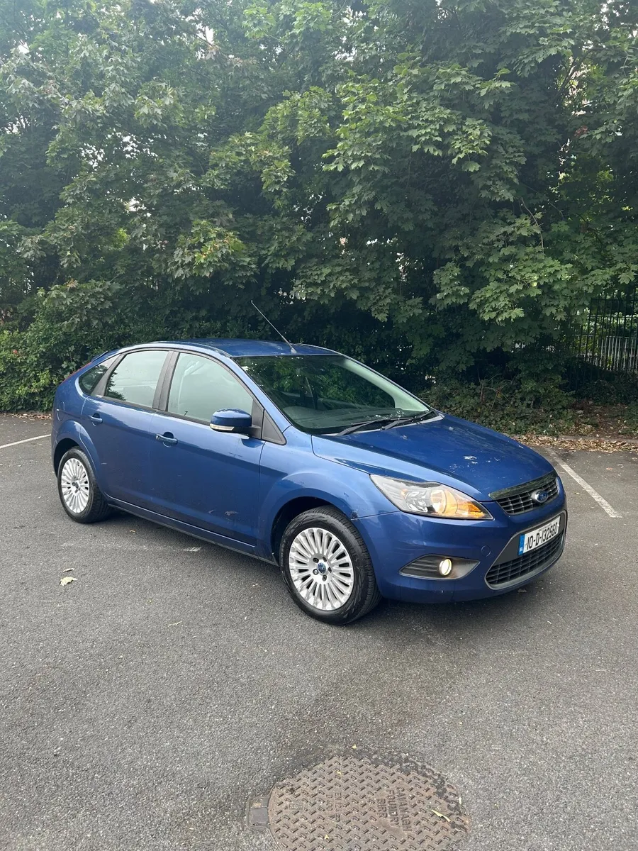 Ford Focus 2010 - Image 3