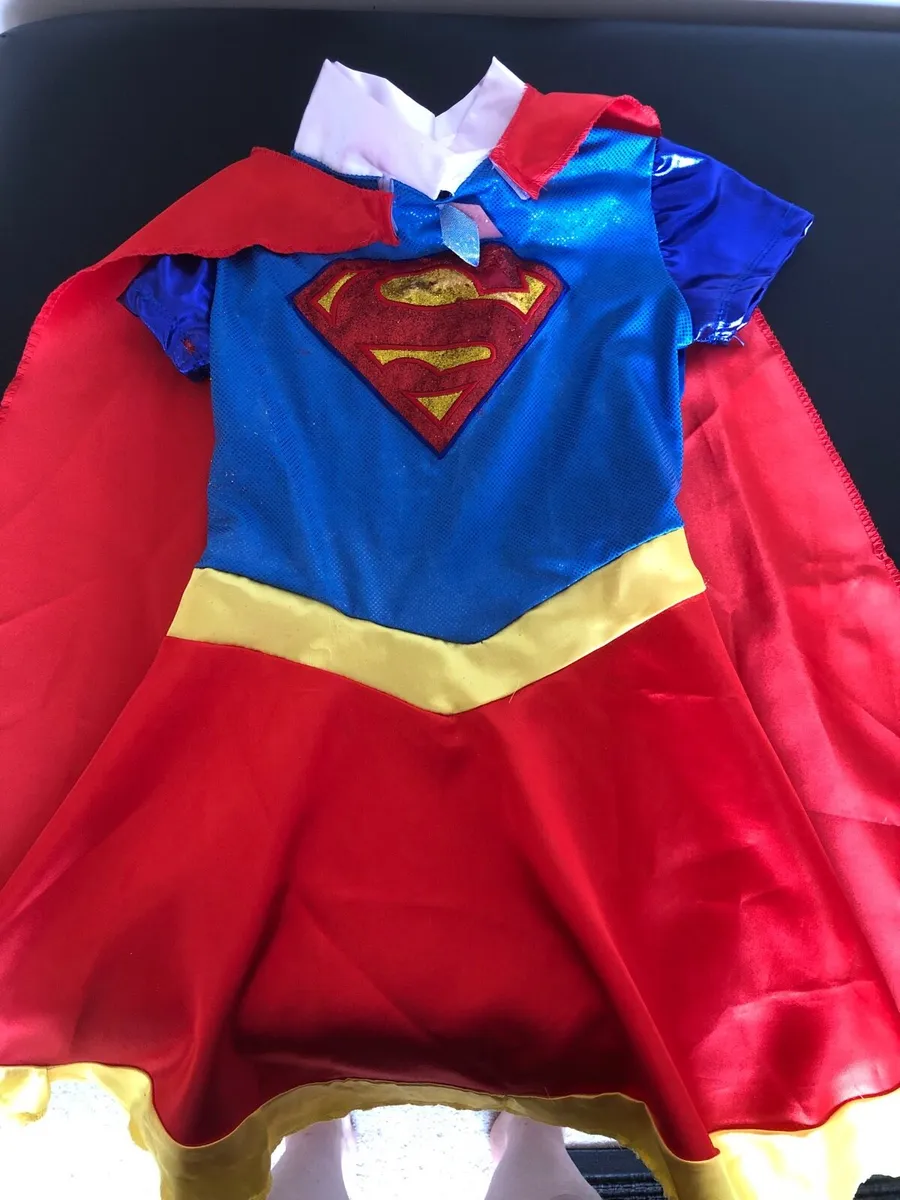 Super girl costume - Image 1