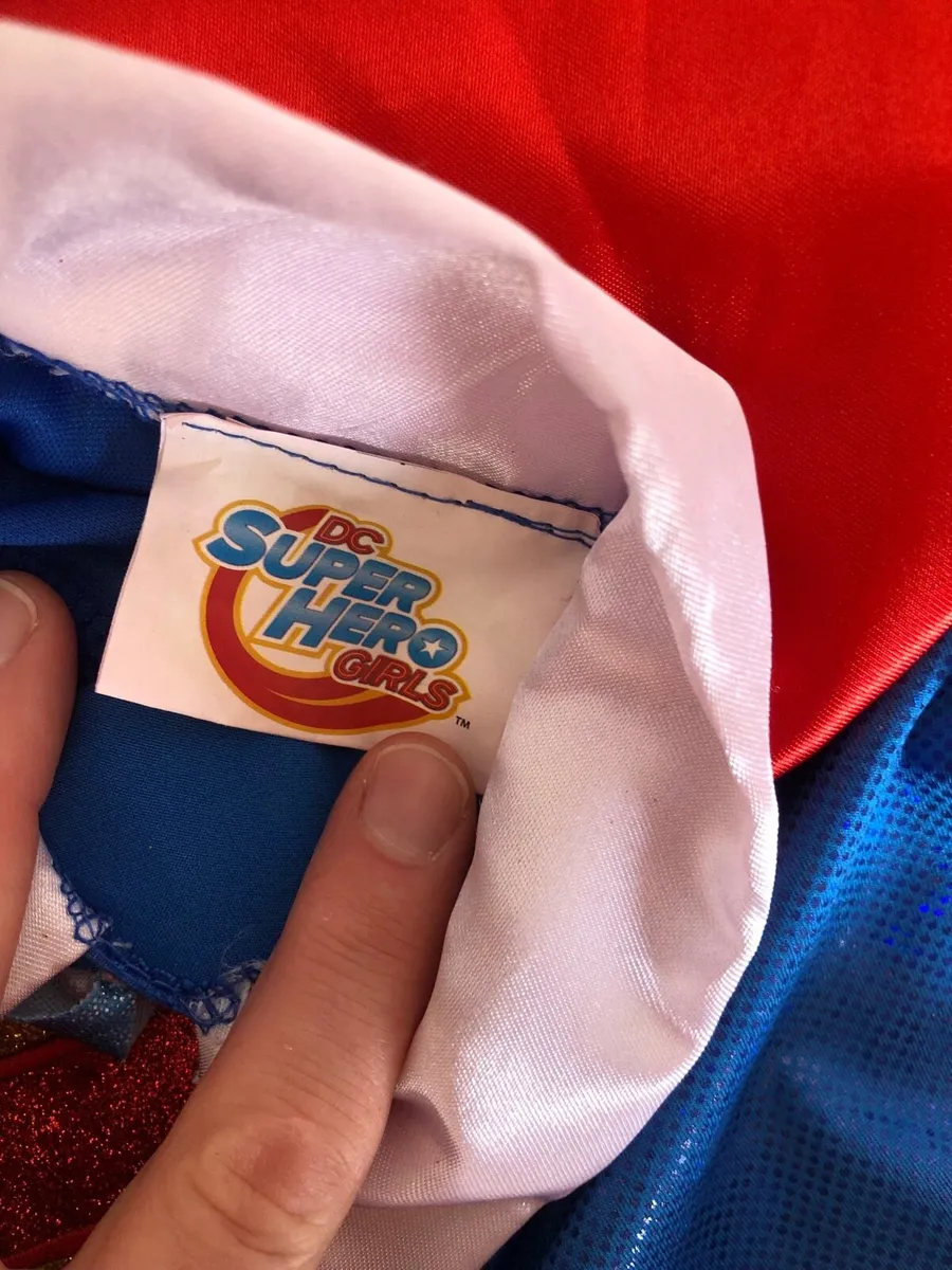 Super girl costume - Image 2