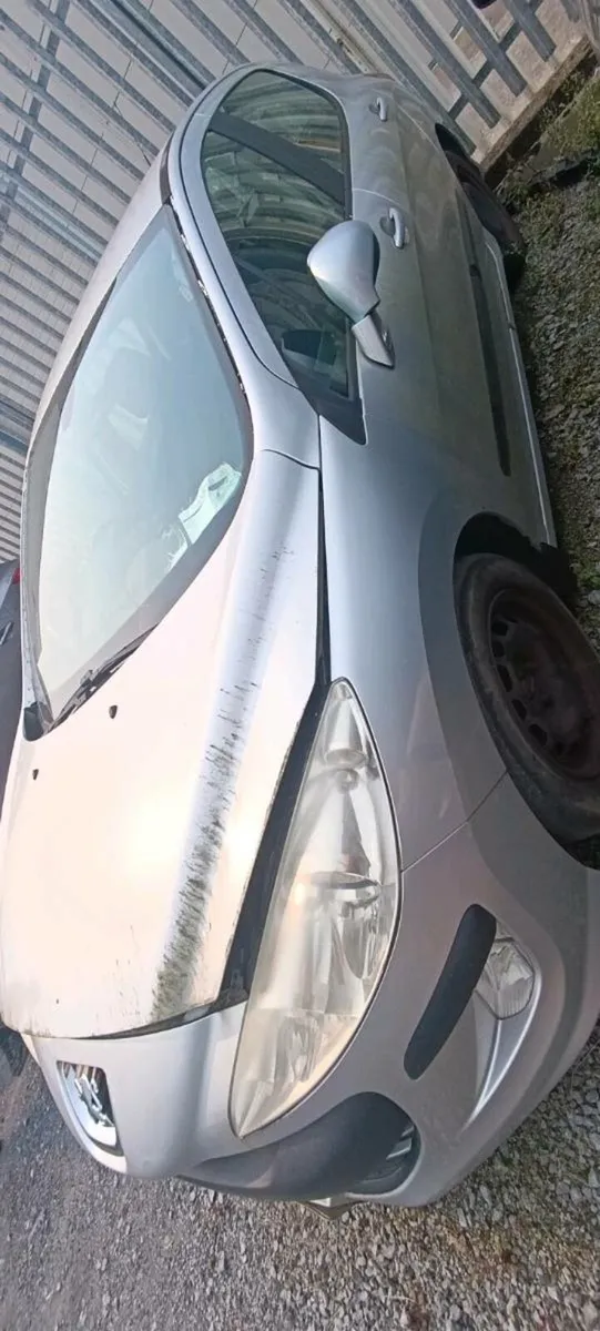 Peugeot 308 for breaking,gearbox,bonnet,bumper etc - Image 3