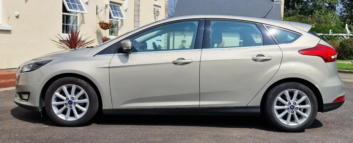 Ford Focus Titanium - Image 3