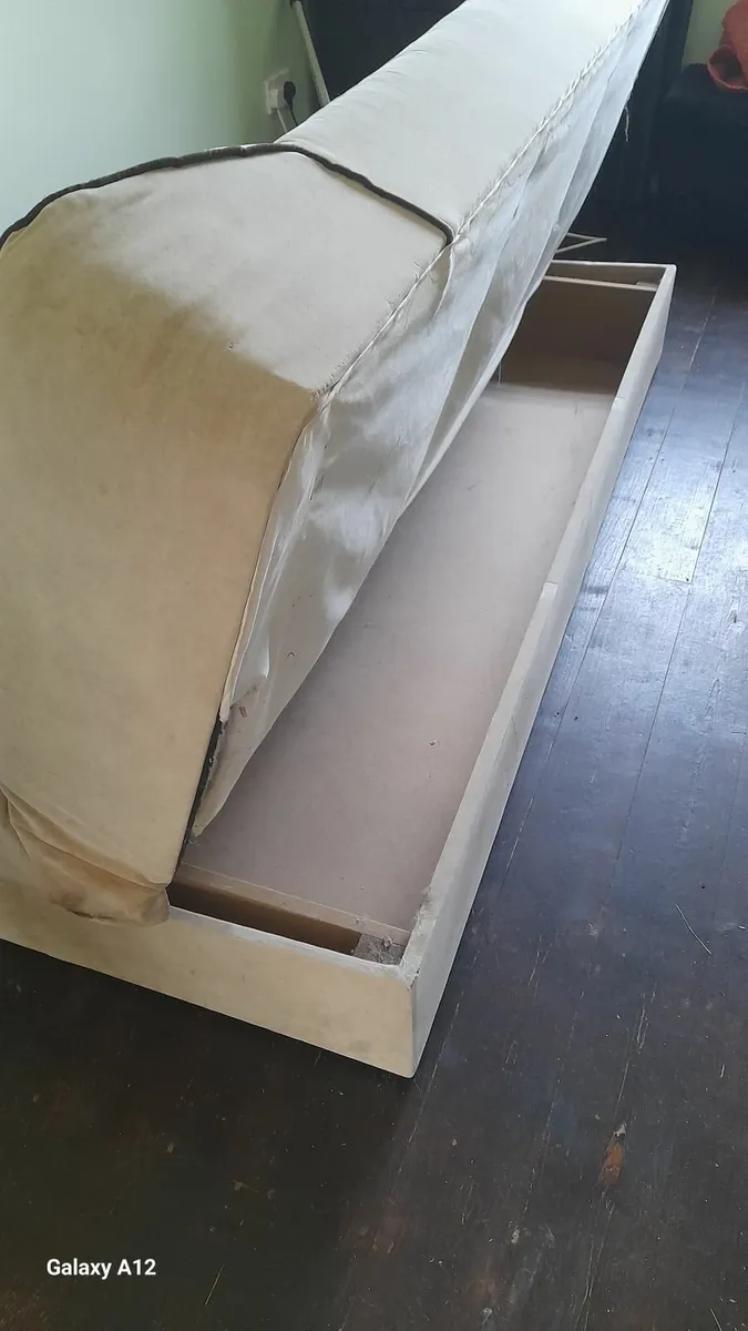Sofabed - Image 4