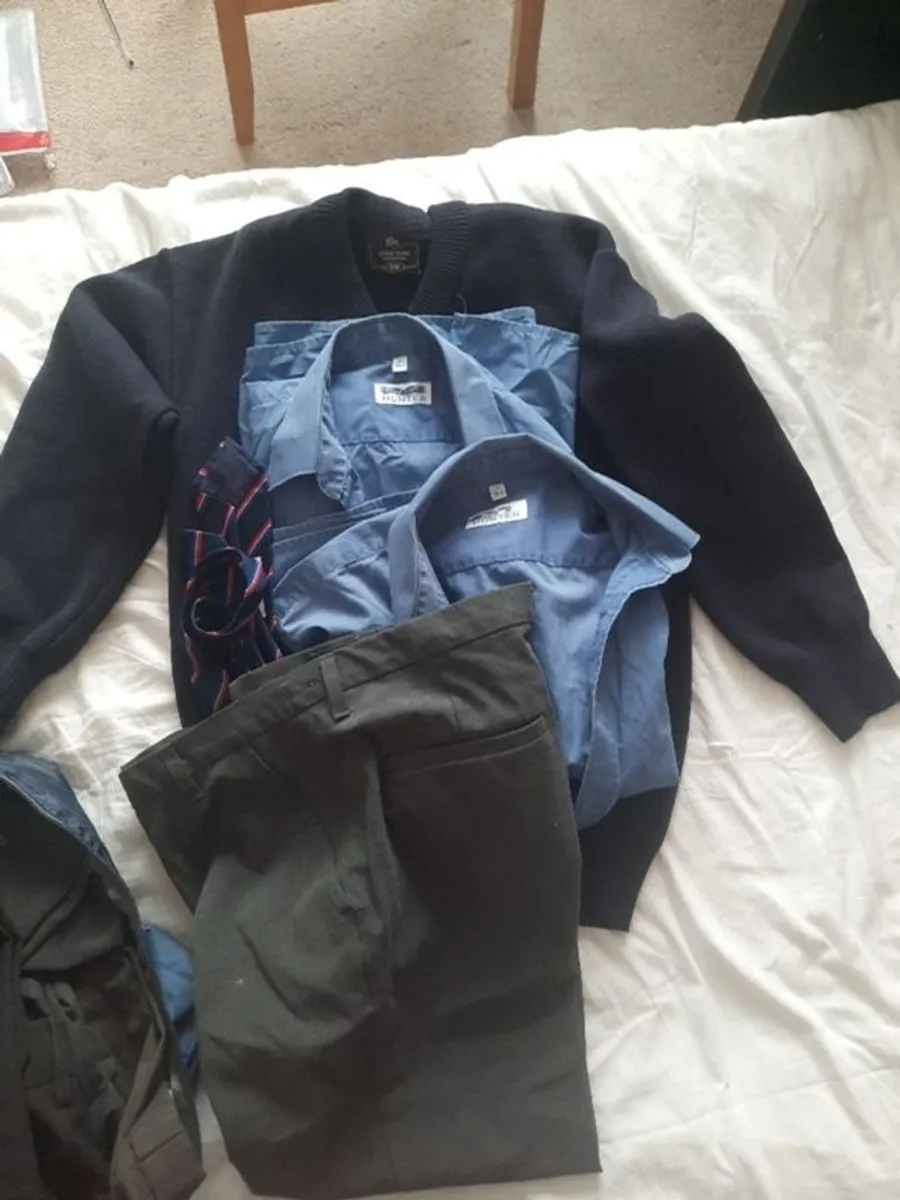 St Munchins College school uniform 1st year bundle - Image 3