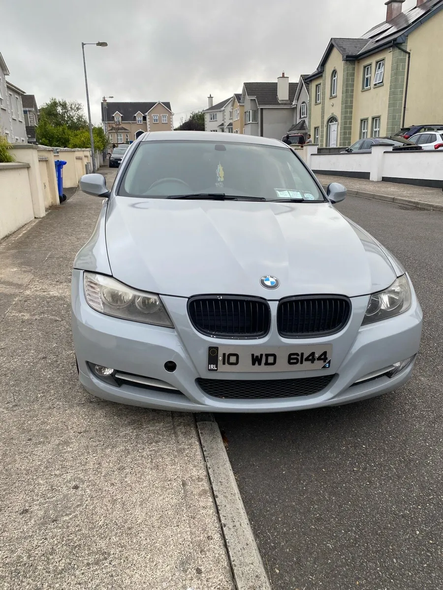 Bmw e90 320d - Image 2