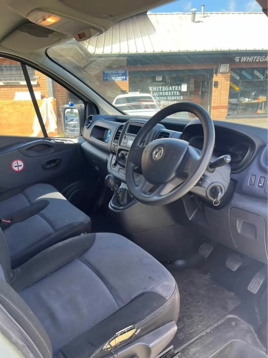 Vauxhall Vivaro 2016 - Image 3