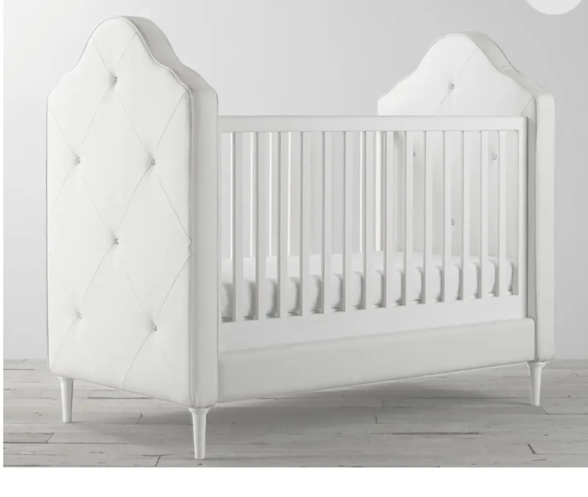 Delphine Cot bed - Leather - Image 1