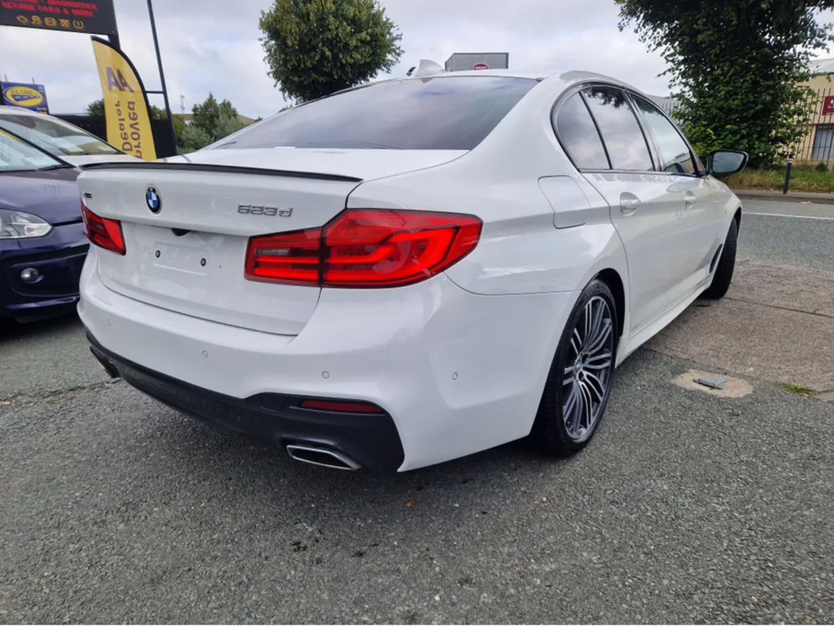 BMW 5-Series M-SPORT X-DRIVE 523D SALOON AUTOMATIC - Image 3