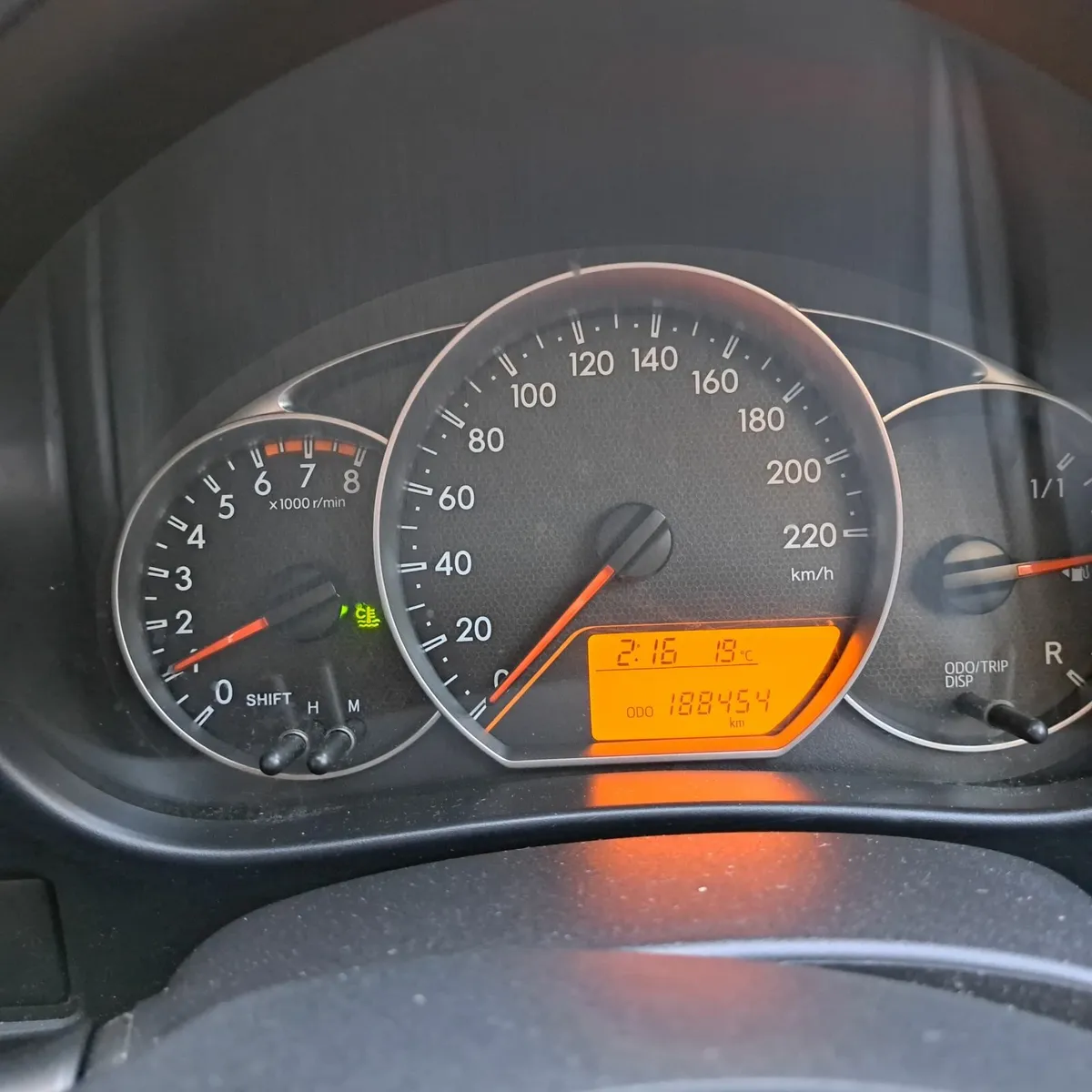 Toyota Verso-S 2011 - Image 2