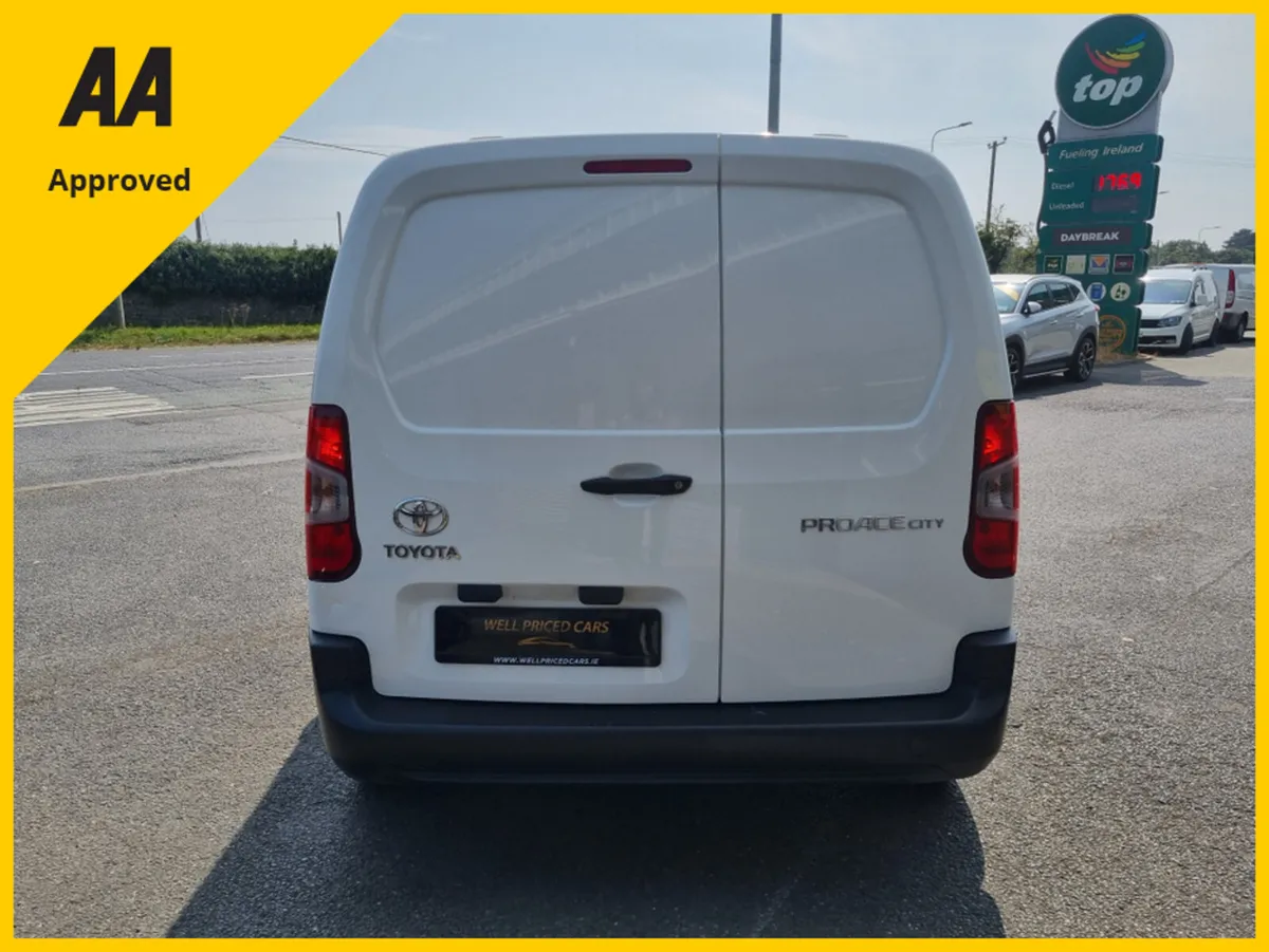 Toyota Proace City 1.5 GL SWB 3DR - Image 3