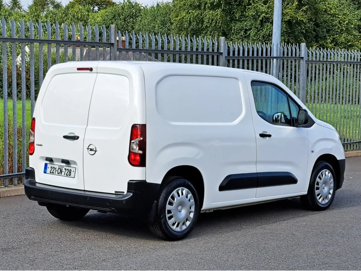 Opel Combo EDITION L1H1 1.5TD 100BHP **PLYLINED*RE - Image 3