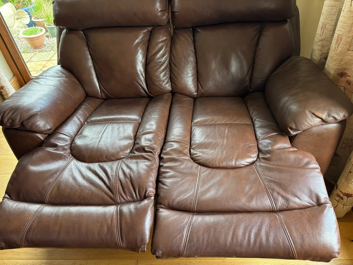 2 seater recliner sofa - Image 2