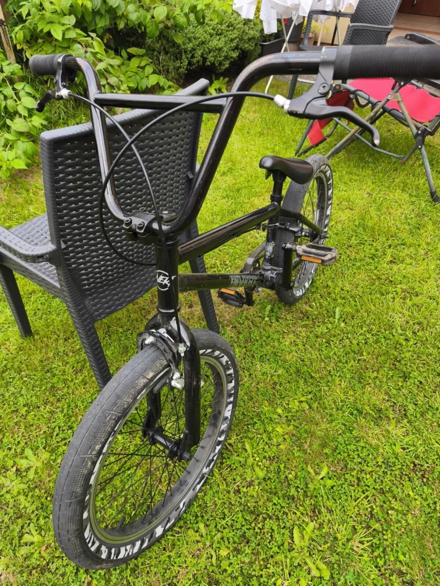 BMX bike - Image 3