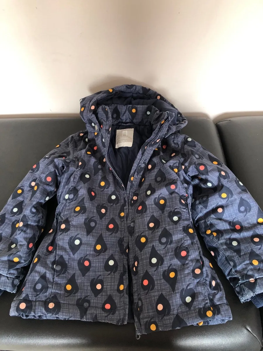 Girls coat - Image 1