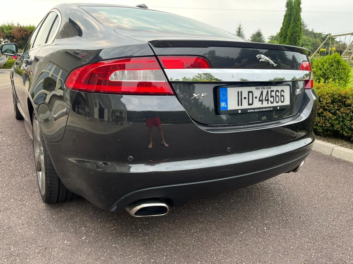 Jaguar XF 3.0d S premium luxury - Image 3