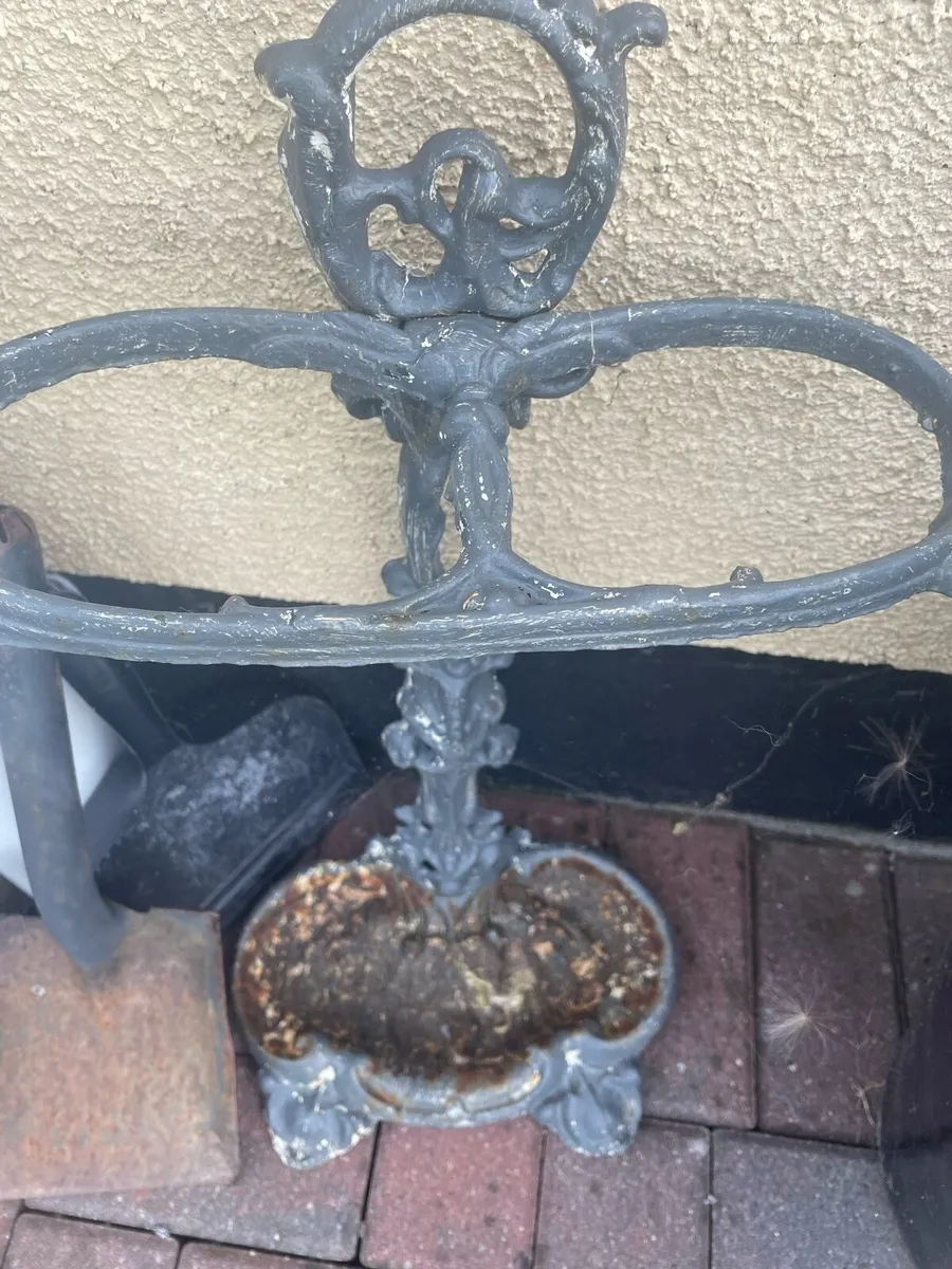 Cast Iron garden furniture - Image 2