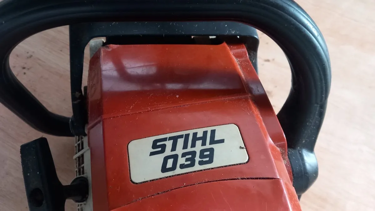 Chainsaw - Image 3