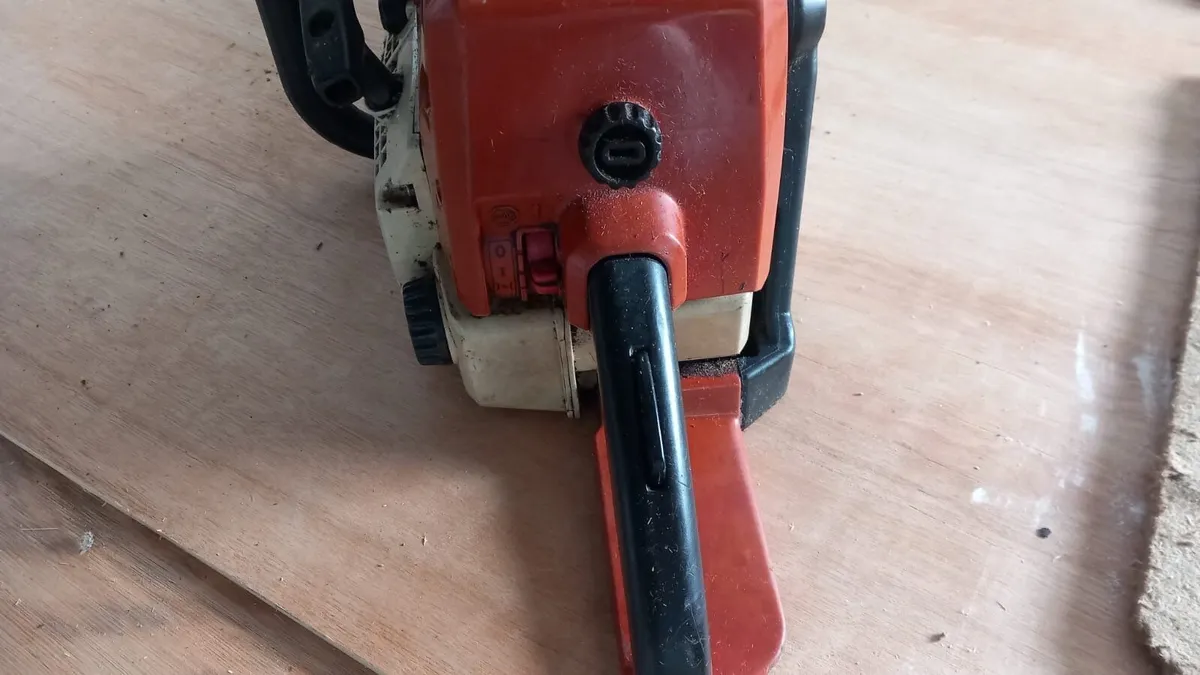 Chainsaw - Image 4