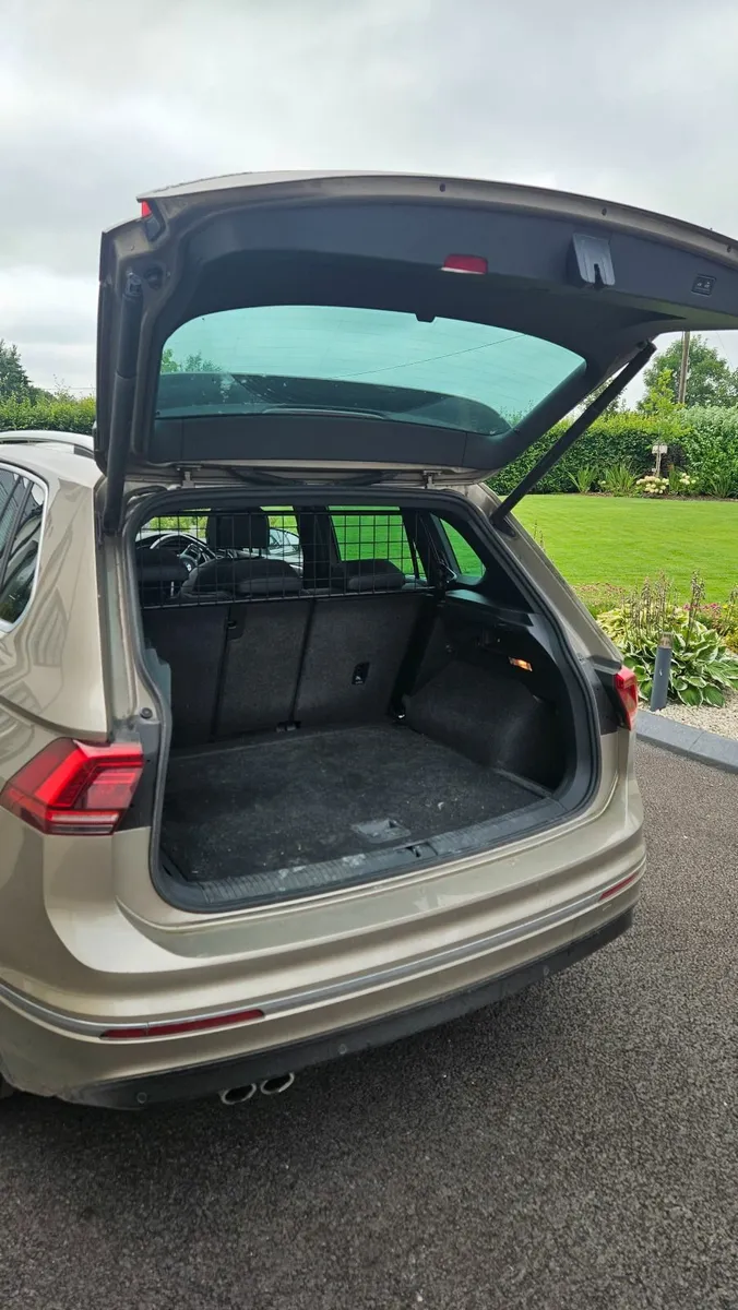 Volkswagen Tiguan 2018 - Image 3