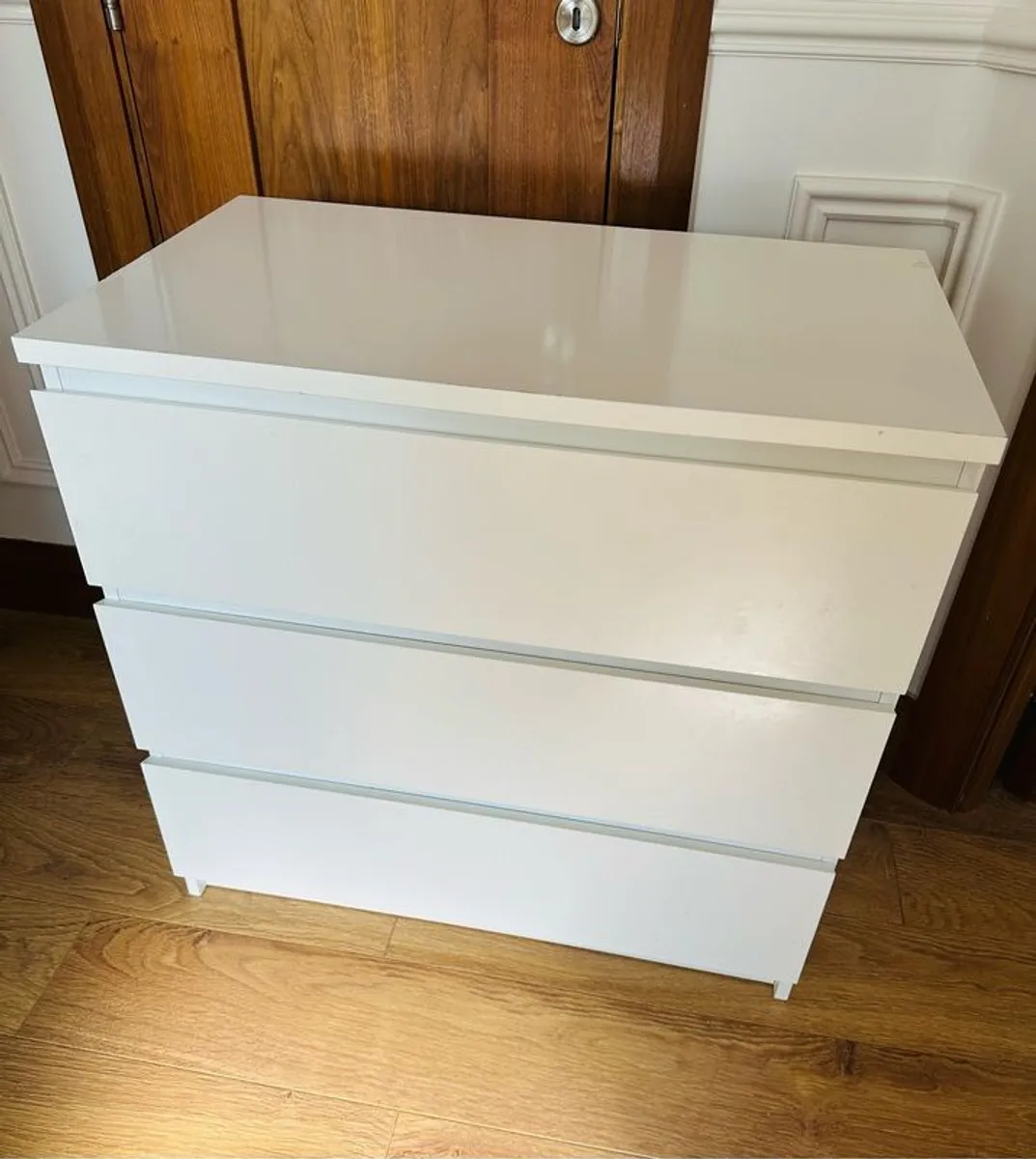 Bed side locker & chest of drawers - Image 2
