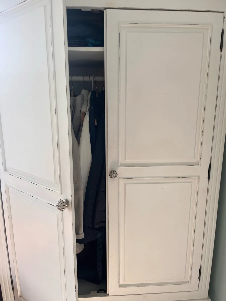Wardrobe - Image 3