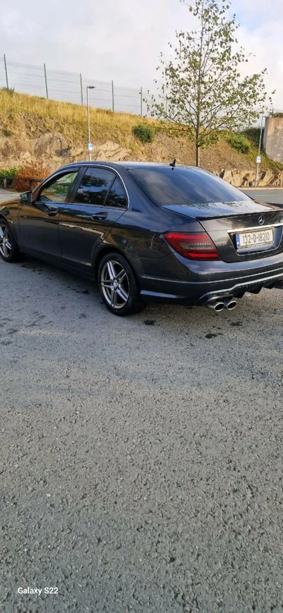 MERCEDES-BENZ C220 - Image 1