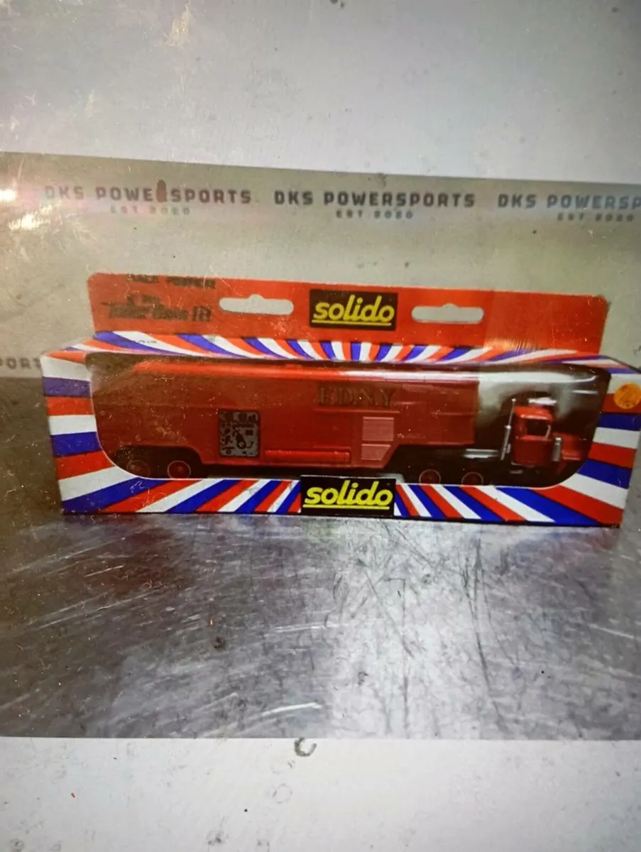 SOLIDO 1:43 SCALE  NACK R600 FIRE VEHICLE - Image 3