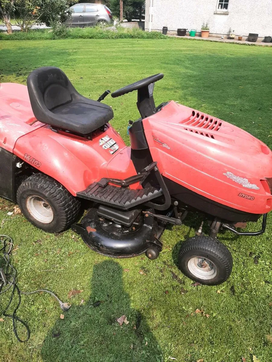 Castelgarden ride on mower - Image 1