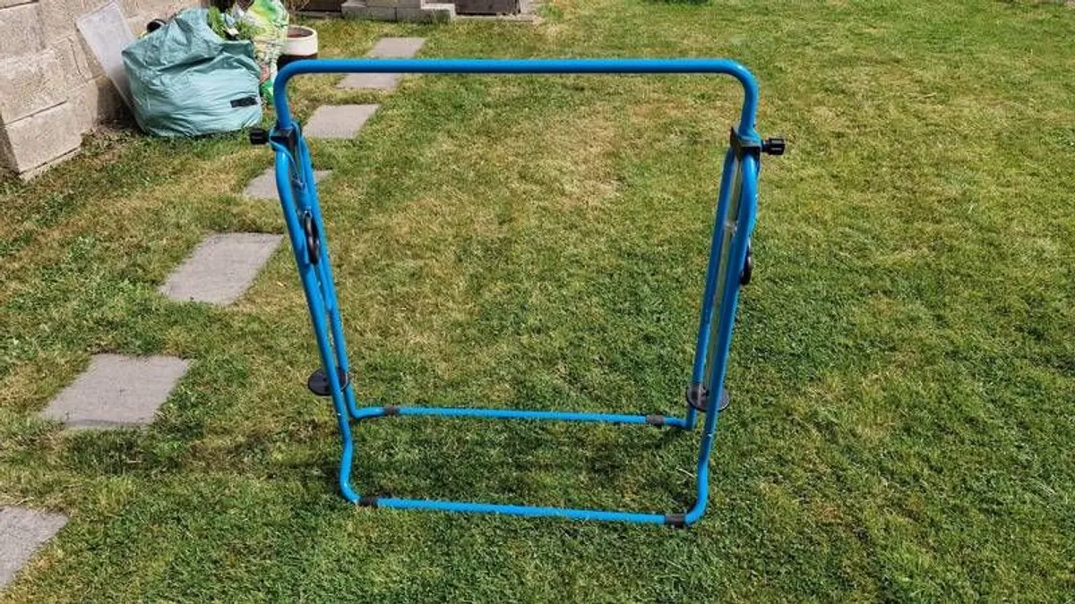 Kids Folding Gymnastics Bar, with handles - Image 1