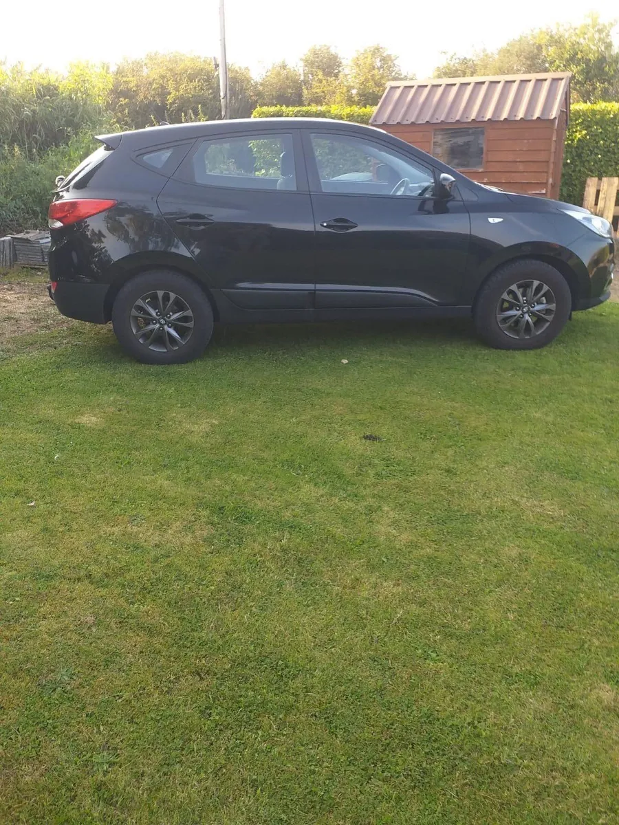 Hyundai ix35 - Image 1