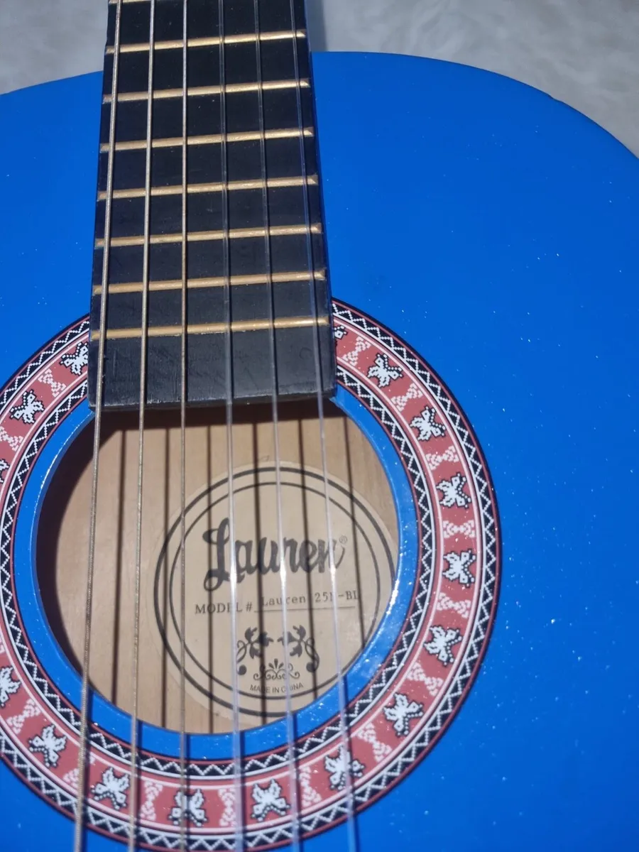 Guitar - Image 2