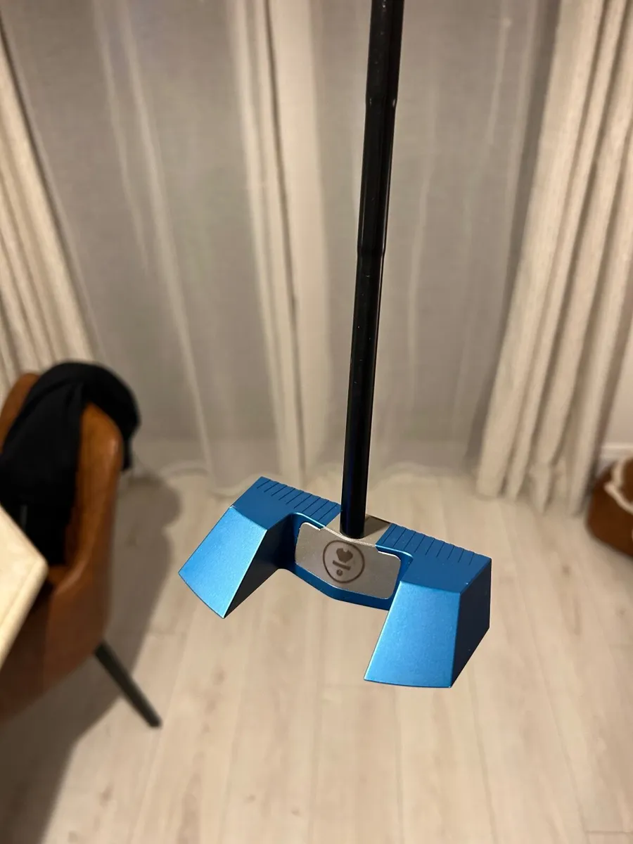 Lab Golf Mezz - Image 1