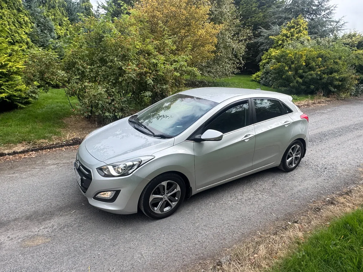 Hyundai i30 1.4 T-GDI SE MODEL - Image 4