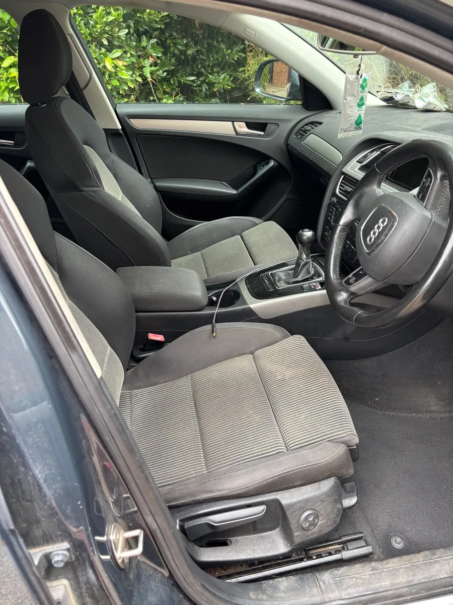 Audi A4 2009 - Image 3