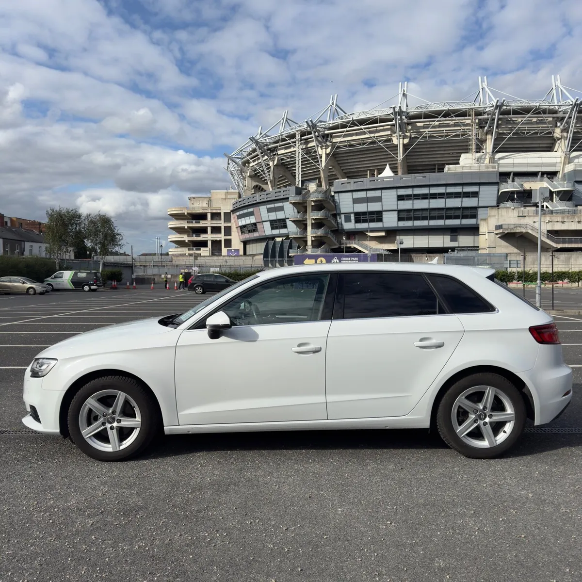 AUDI A3 - 1.4TFSI Automatic - Image 4